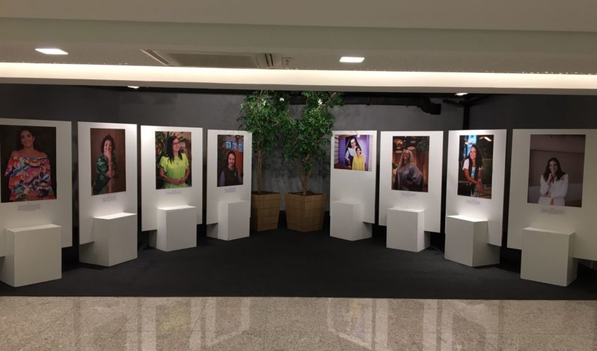 Vitória Boulevard promove exposição fotográfica ‘Mulheres que inspiram’